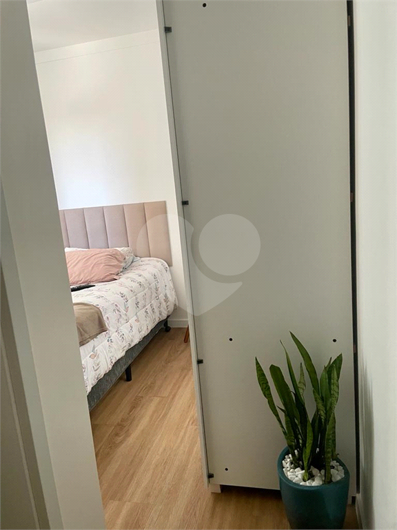 Apartamento à venda com 2 quartos, 60m² - Foto 9