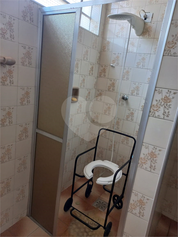 Casa à venda e aluguel com 2 quartos, 190m² - Foto 40