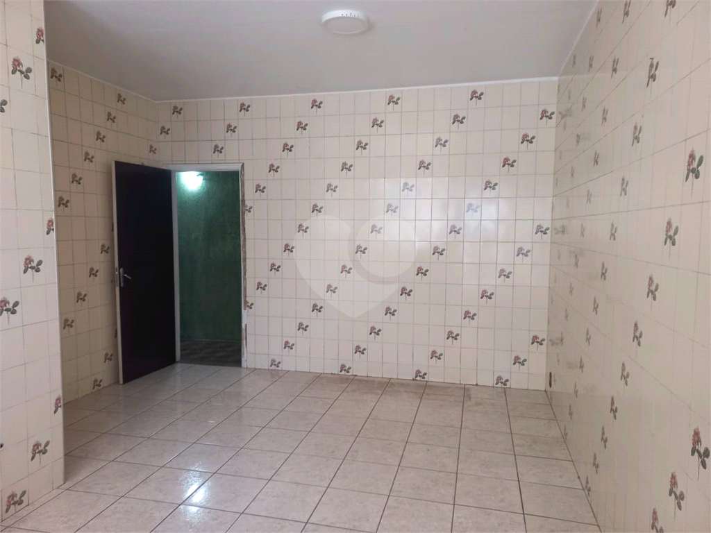 Casa à venda e aluguel com 2 quartos, 190m² - Foto 42