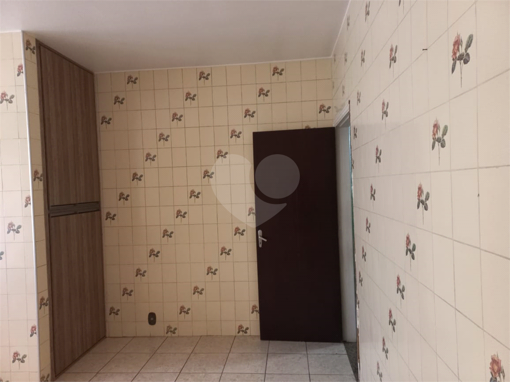 Casa à venda e aluguel com 2 quartos, 190m² - Foto 43