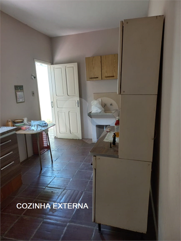 Casa à venda e aluguel com 2 quartos, 190m² - Foto 27