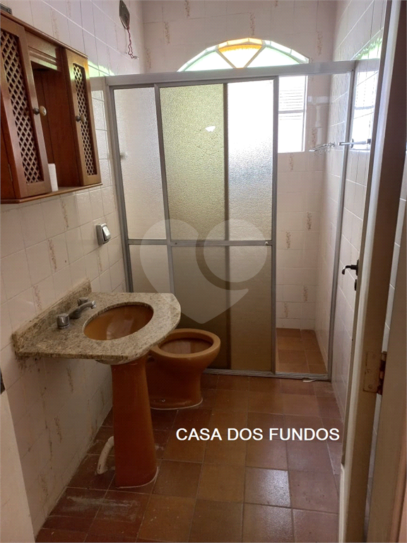Casa à venda e aluguel com 2 quartos, 190m² - Foto 17