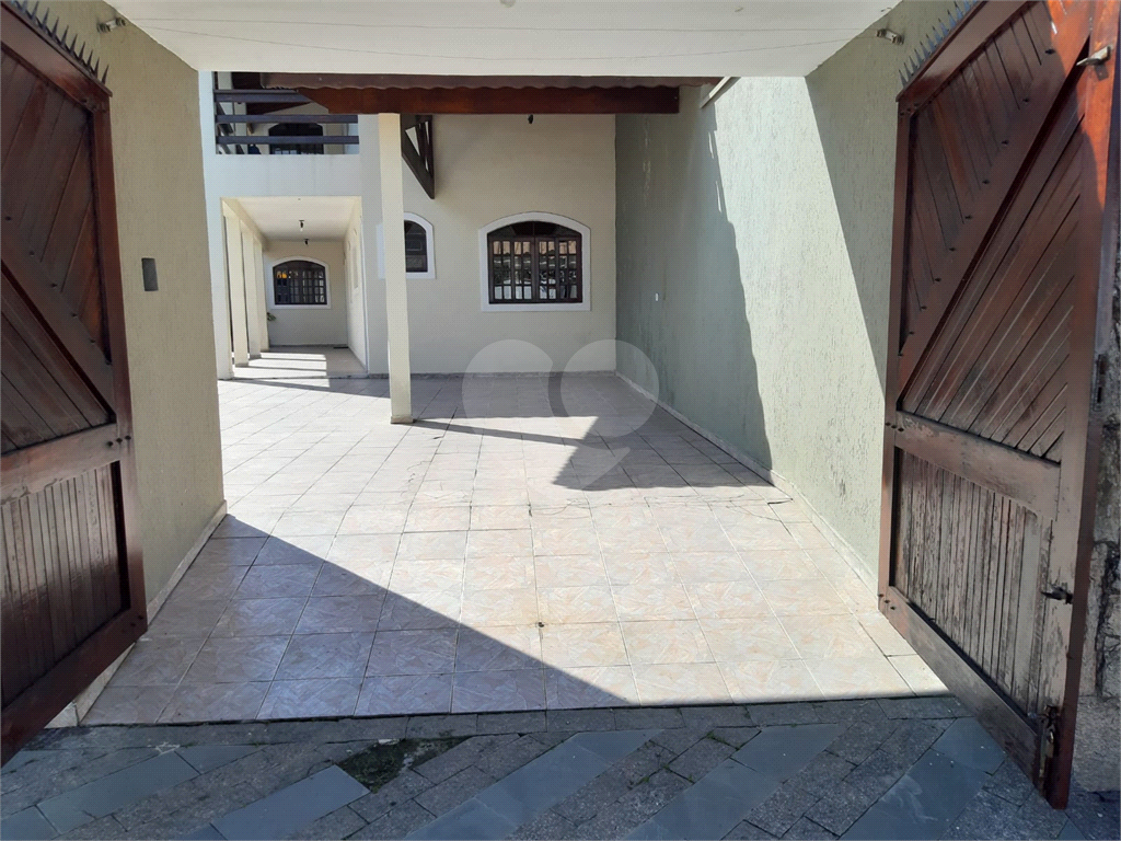 Casa à Venda , 6 quartos , Peruíbe, São Paulo