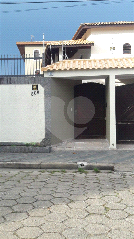 Casa à Venda , 6 quartos , Peruíbe, São Paulo