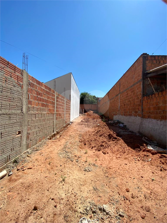 Terreno à venda, 167m² - Foto 1