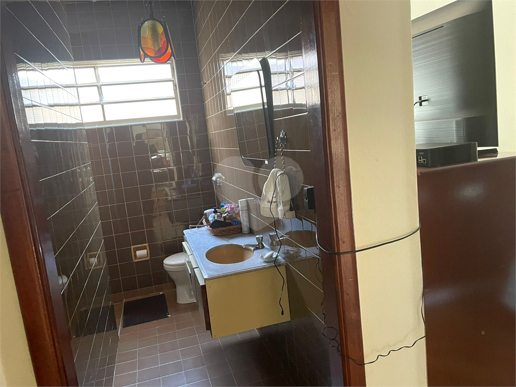 Casa à venda com 3 quartos, 210m² - Foto 6