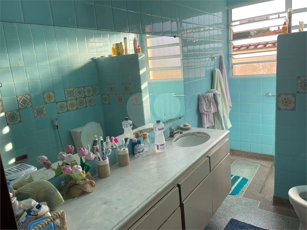 Casa à venda com 3 quartos, 210m² - Foto 11
