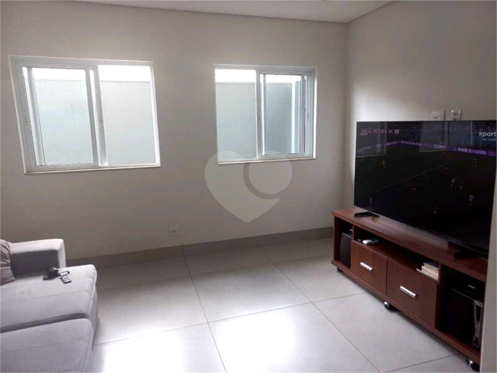 Sobrado à venda com 3 quartos, 300m² - Foto 25