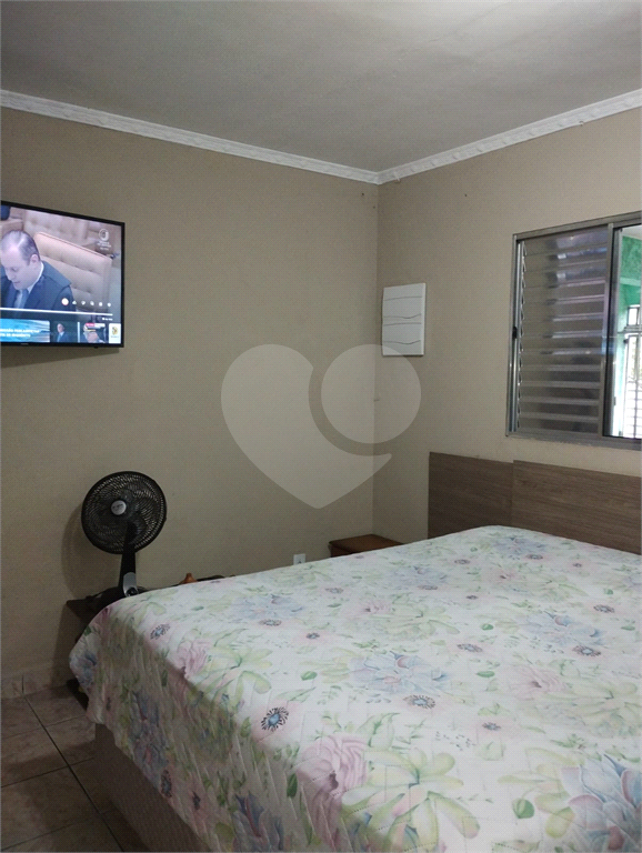 Excelente casa térrea em Itaquera com 02 dormitórios