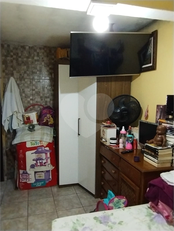 Excelente casa térrea em Itaquera com 02 dormitórios