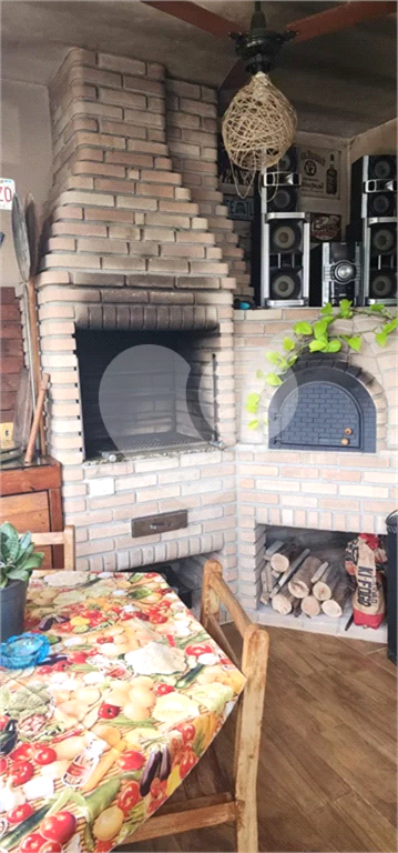 Casa de Condomínio à venda com 4 quartos, 220m² - Foto 14
