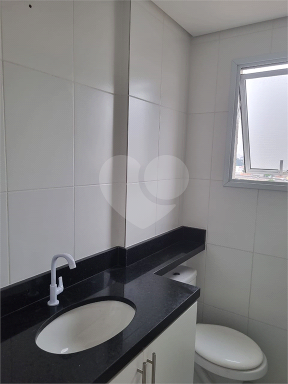 APARTAMENTO em VILA GALVÃO