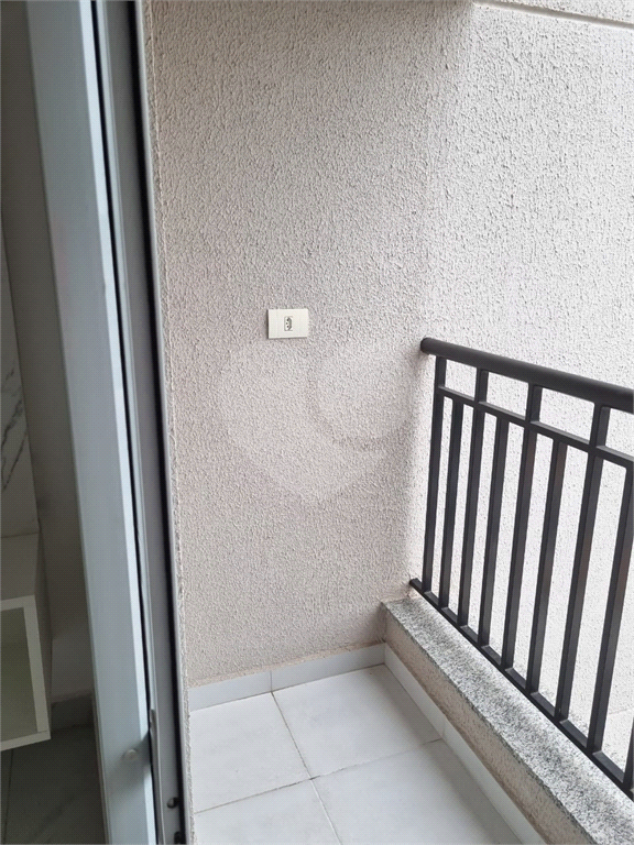 APARTAMENTO em VILA GALVÃO