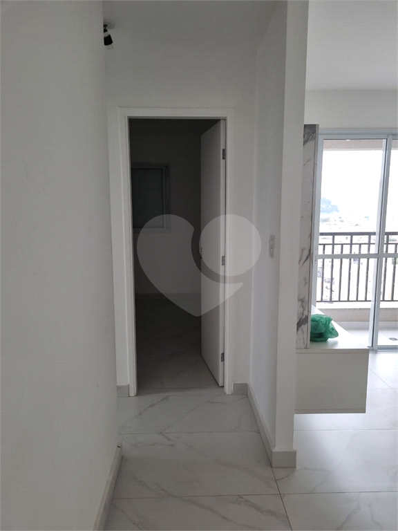 APARTAMENTO em VILA GALVÃO