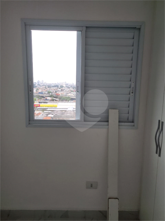 APARTAMENTO em VILA GALVÃO