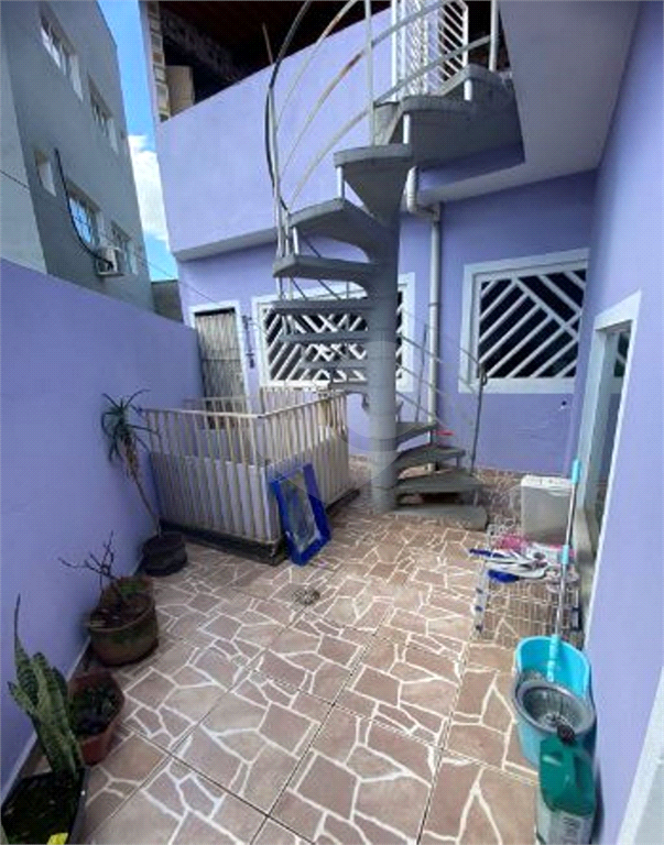 SOBRADO em VILA GALVÃO