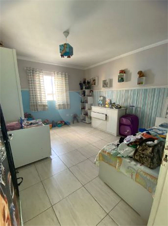 SOBRADO em VILA GALVÃO