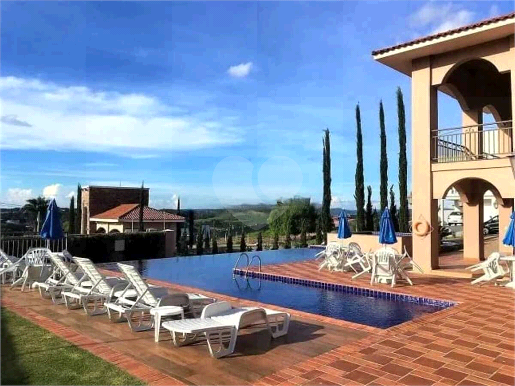 Casa de Condomínio à venda com 3 quartos, 182m² - Foto 2