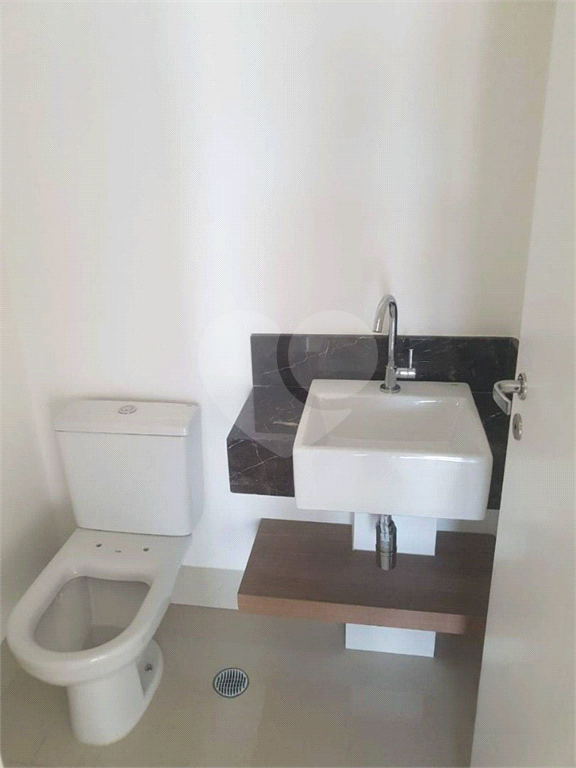 Apartamento para alugar com 3 quartos, 163m² - Foto 14
