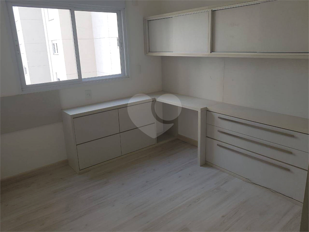 Apartamento para alugar com 3 quartos, 163m² - Foto 7