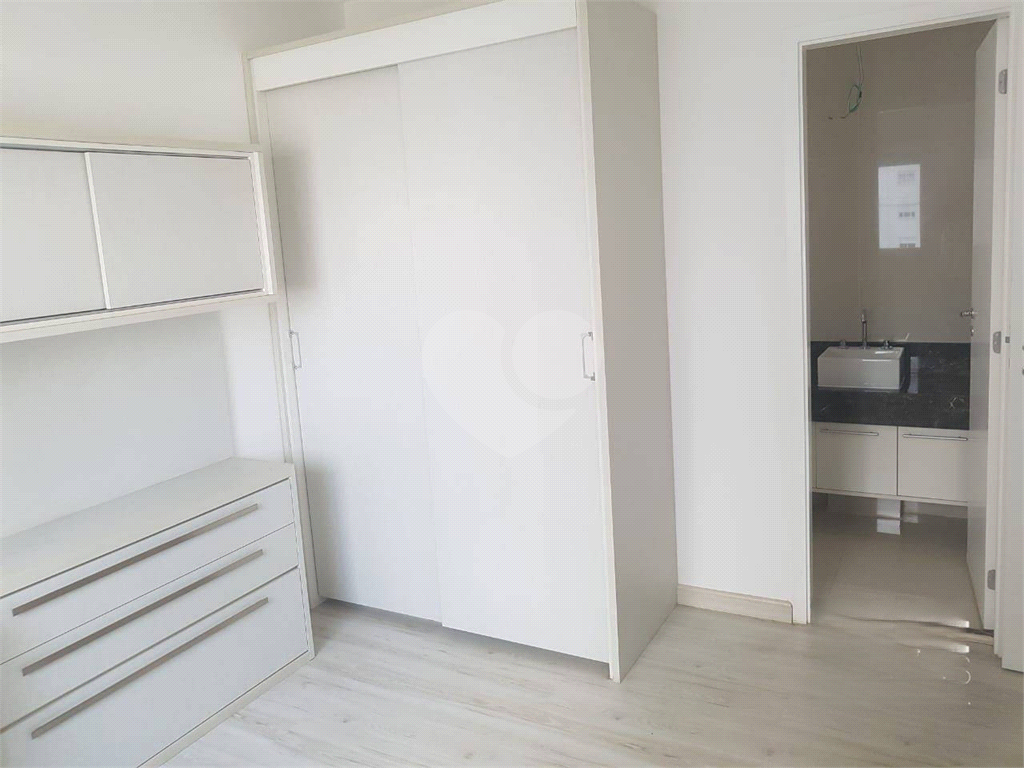 Apartamento para alugar com 3 quartos, 163m² - Foto 5