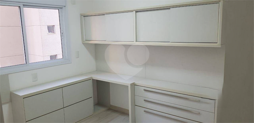 Apartamento para alugar com 3 quartos, 163m² - Foto 10