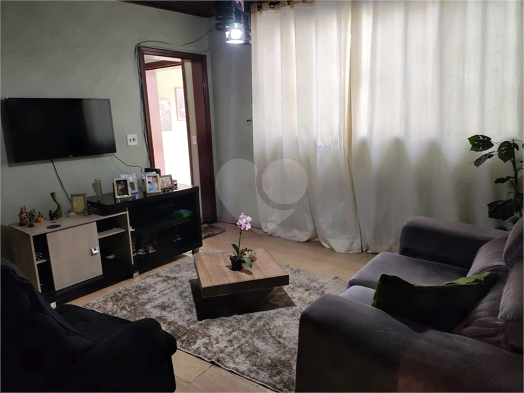 Casa à venda com 2 quartos, 100m² - Foto 6