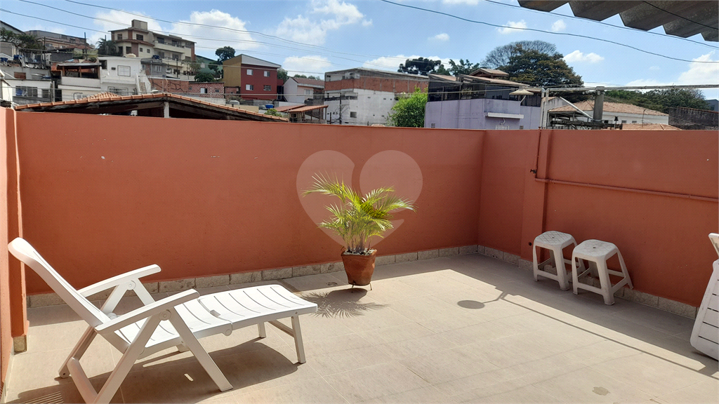 SOBRADO em LIMÃO