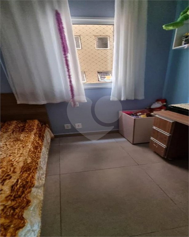 Apartamento à venda com 3 quartos, 87m² - Foto 29