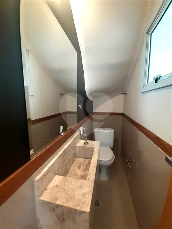 Casa de Condomínio  95m²  Saúde