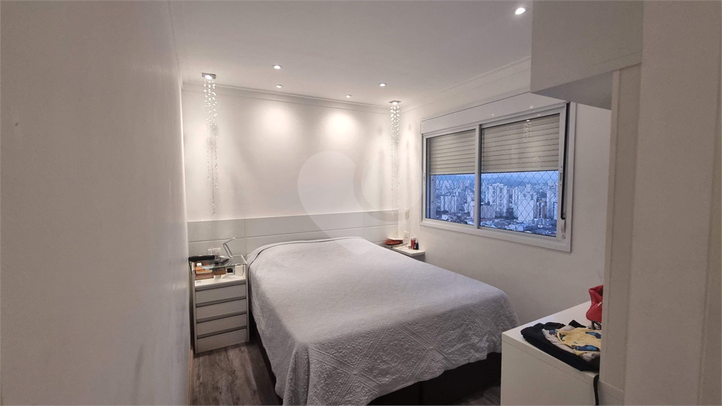 APARTAMENTO em CASA VERDE