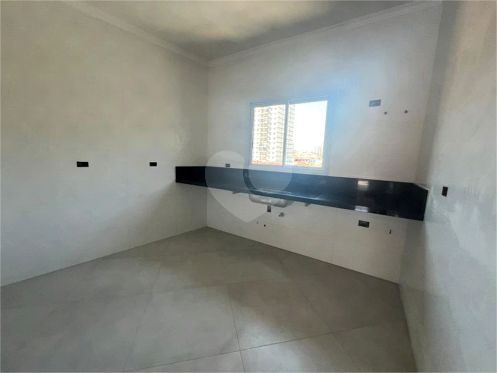 Sobrado  Novo a Venda de  180m2  