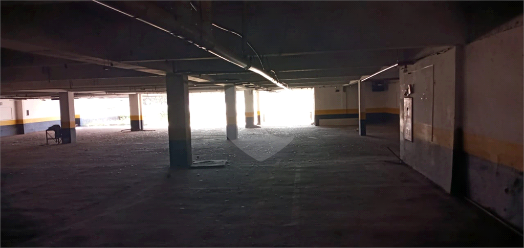 Loja-Salão à venda, 1315m² - Foto 9
