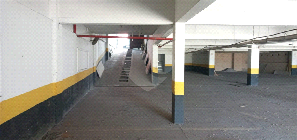 Loja-Salão à venda, 1315m² - Foto 2