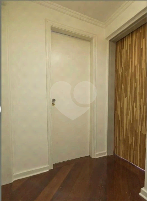 APARTAMENTO em LAPA