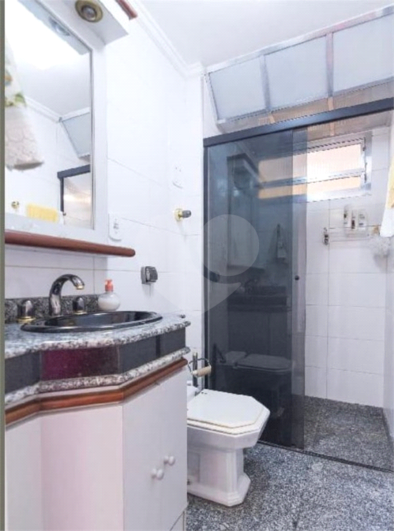 APARTAMENTO em LAPA