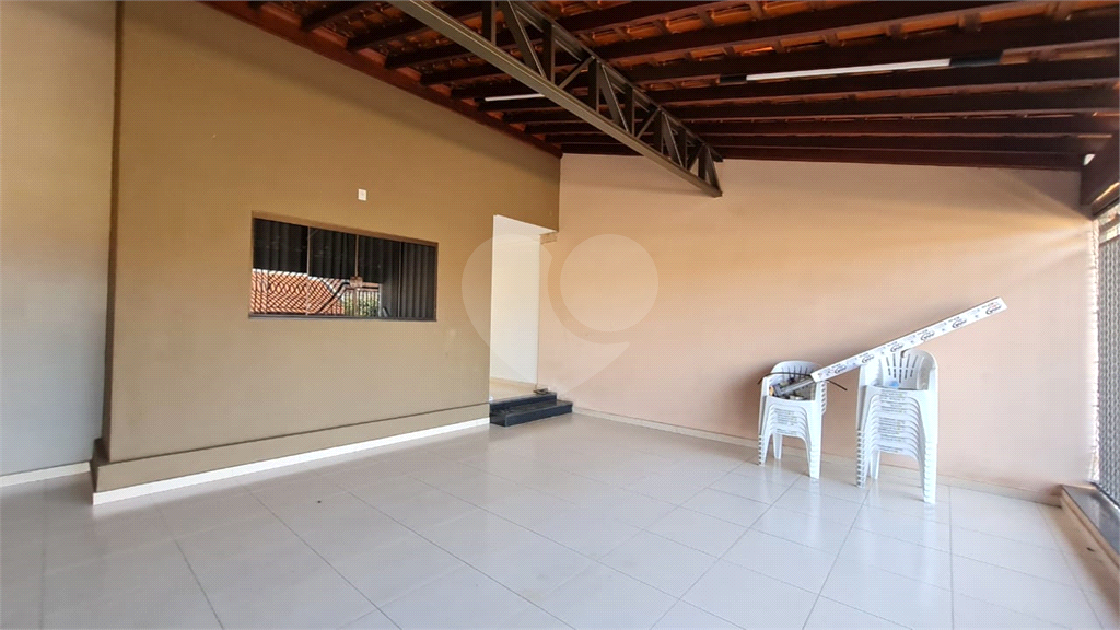 Casa à venda com 3 quartos, 230m² - Foto 5