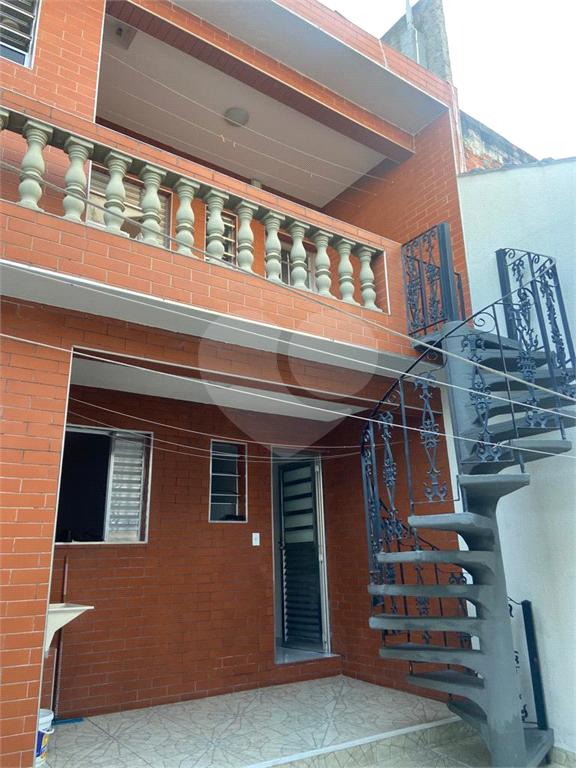 SOBRADO NO JARDIM NAZARE