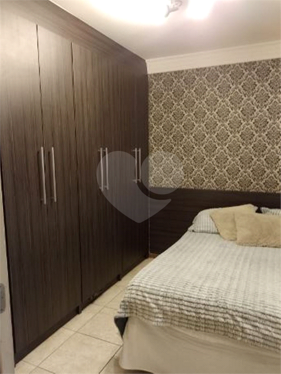 APARTAMENTO em VILA CARRÃO