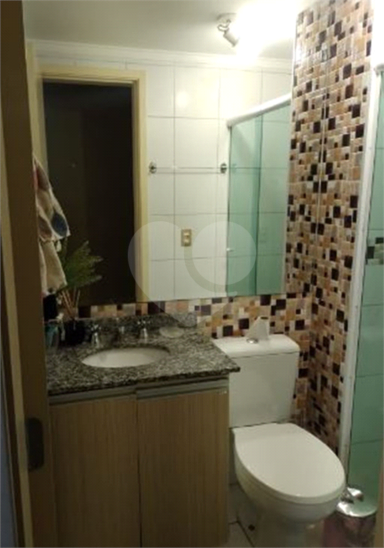 APARTAMENTO em VILA CARRÃO