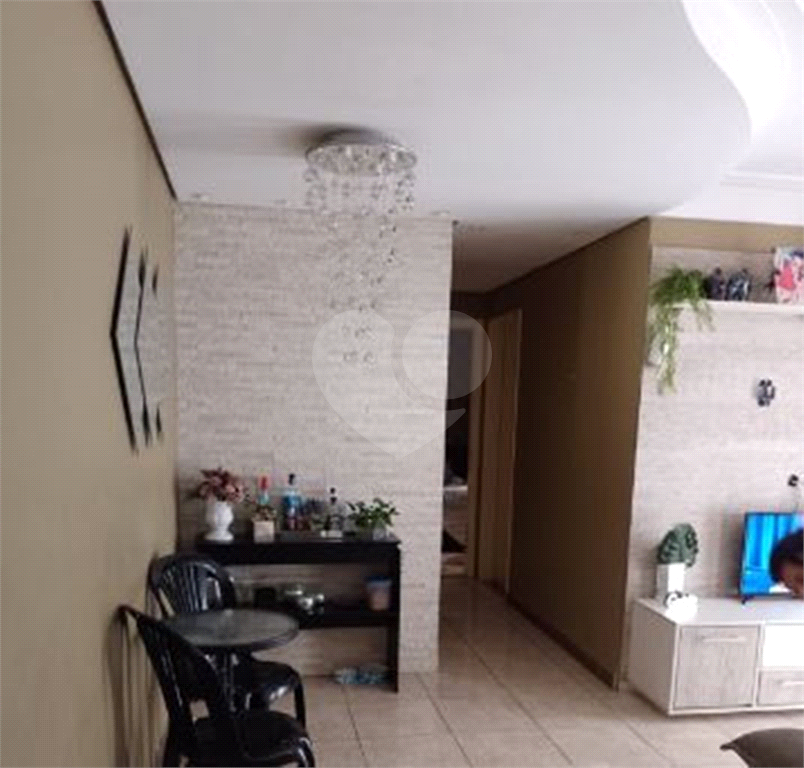 APARTAMENTO em VILA CARRÃO