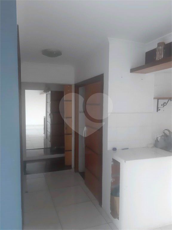 APARTAMENTO em SANTANA