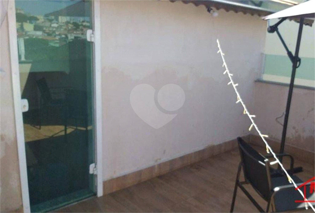 Casa à venda com 3 quartos, 200m² - Foto 14