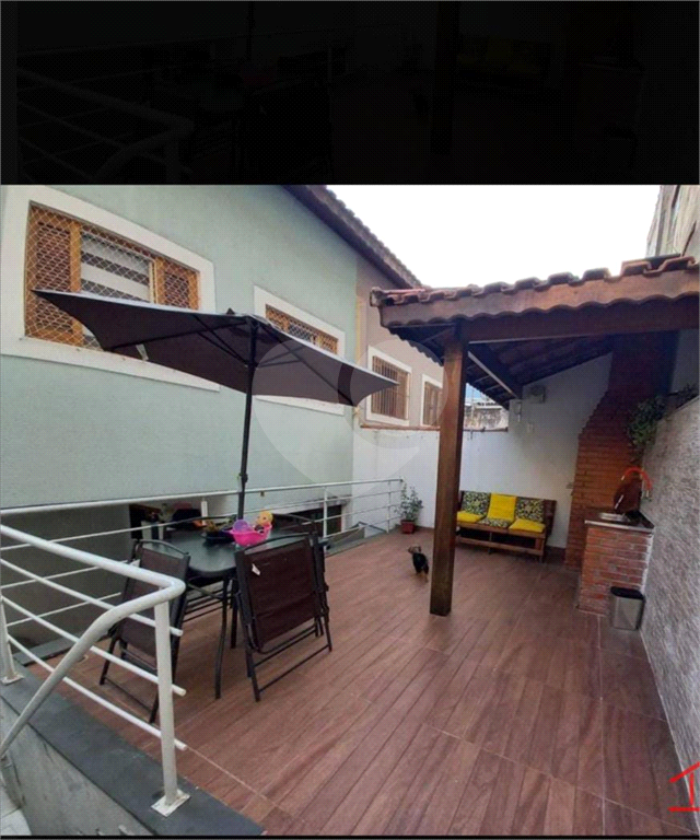 Casa à venda com 3 quartos, 200m² - Foto 17