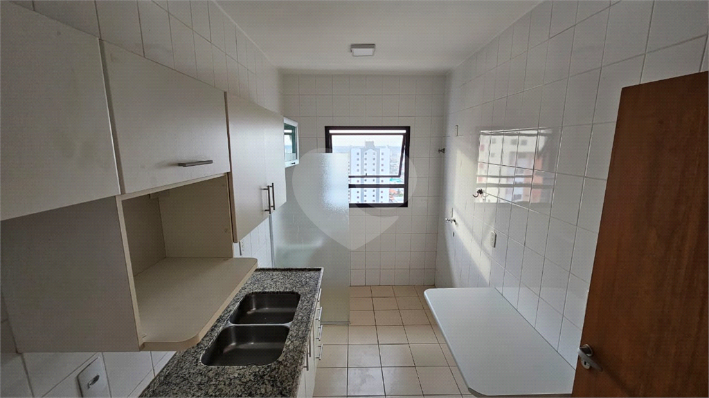 Apartamento à venda com 3 quartos, 107m² - Foto 34