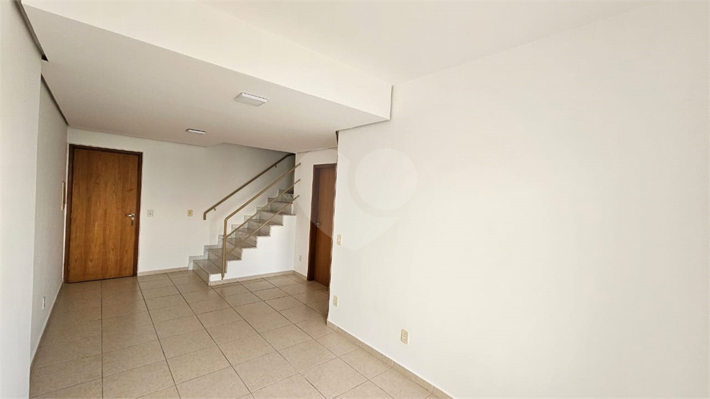 Apartamento à venda com 3 quartos, 107m² - Foto 19