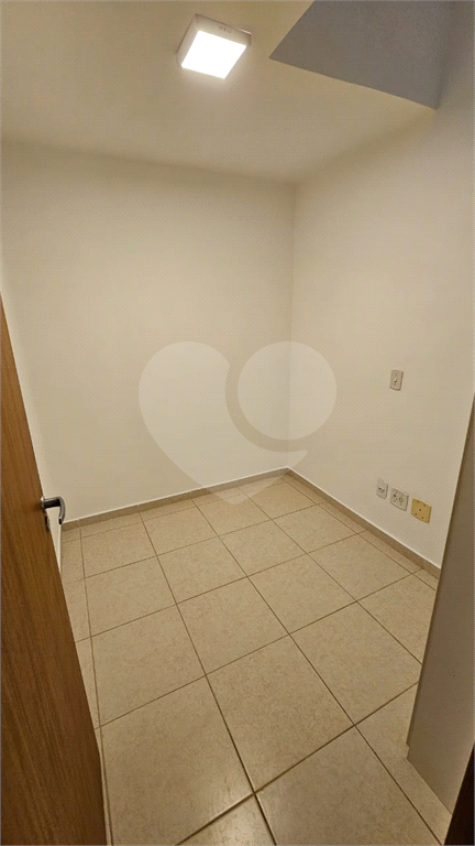 Apartamento à venda com 3 quartos, 107m² - Foto 16