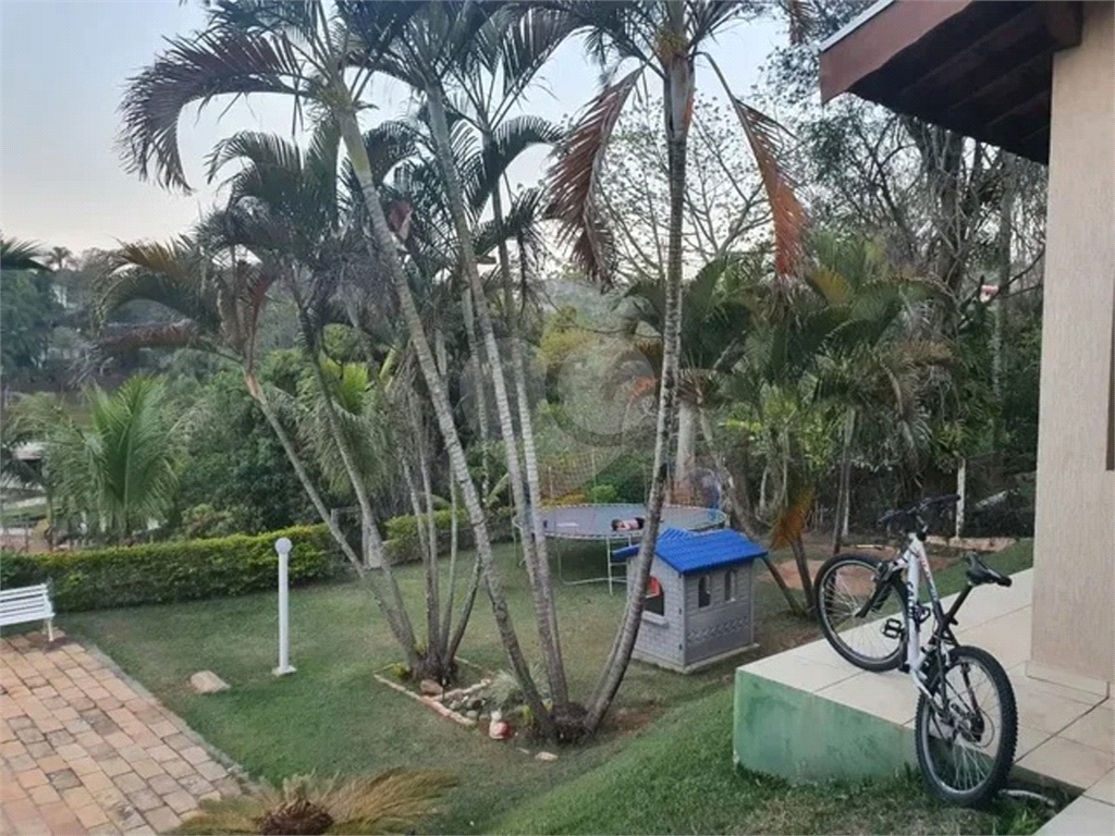 Chácara à venda com 3 quartos, 196m² - Foto 10