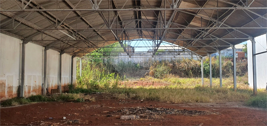 Galpão Vila Lutfalla São Carlos 