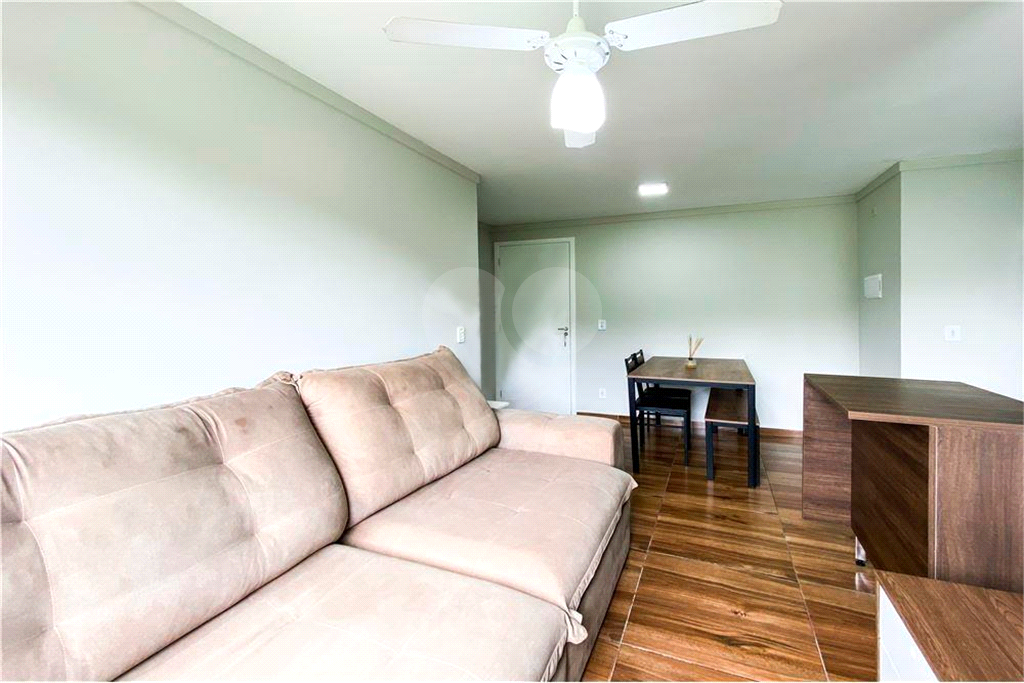 Apartamento à venda com 2 quartos, 46m² - Foto 5